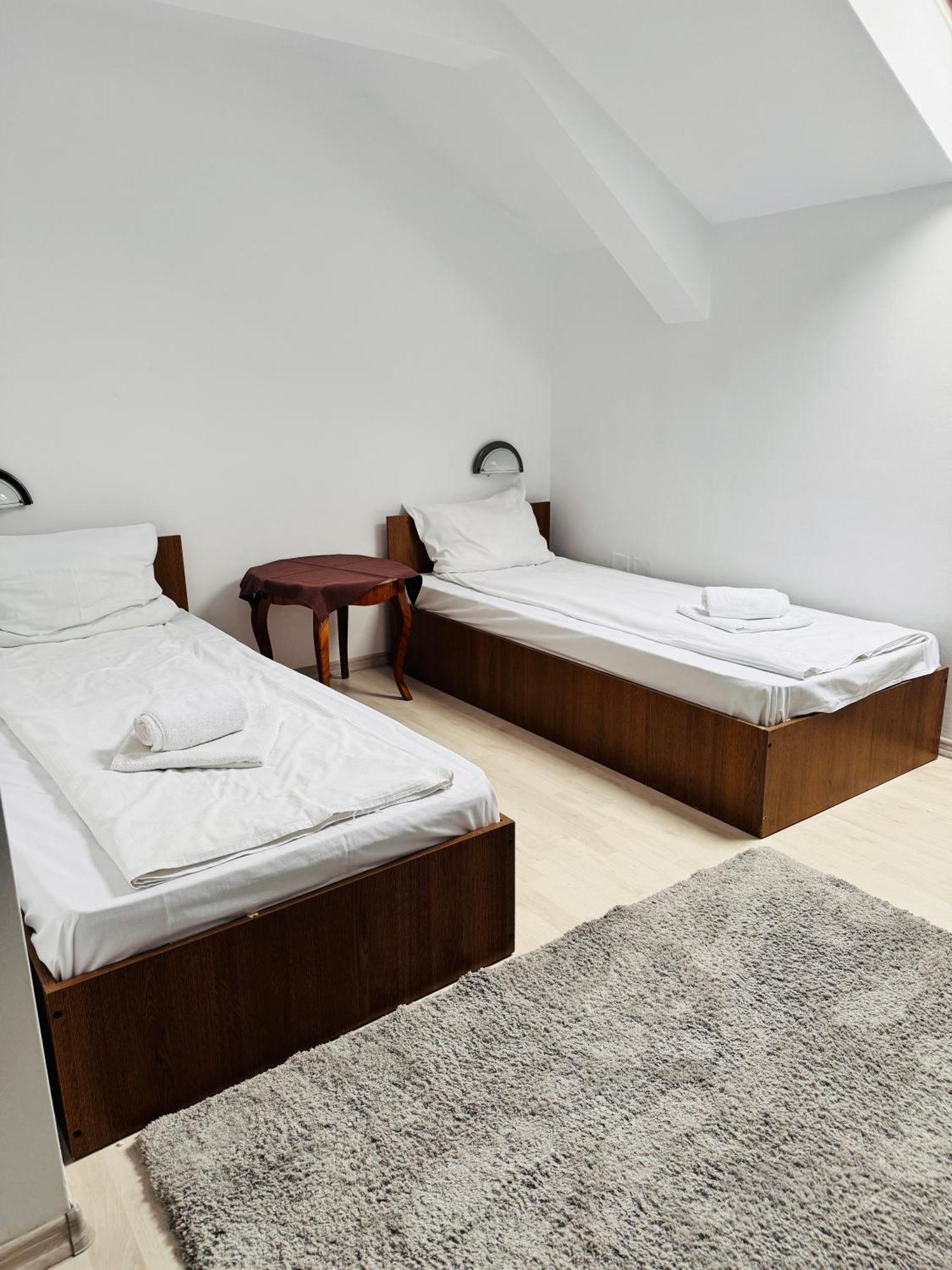 Complex Select Hotel Medias Luaran gambar