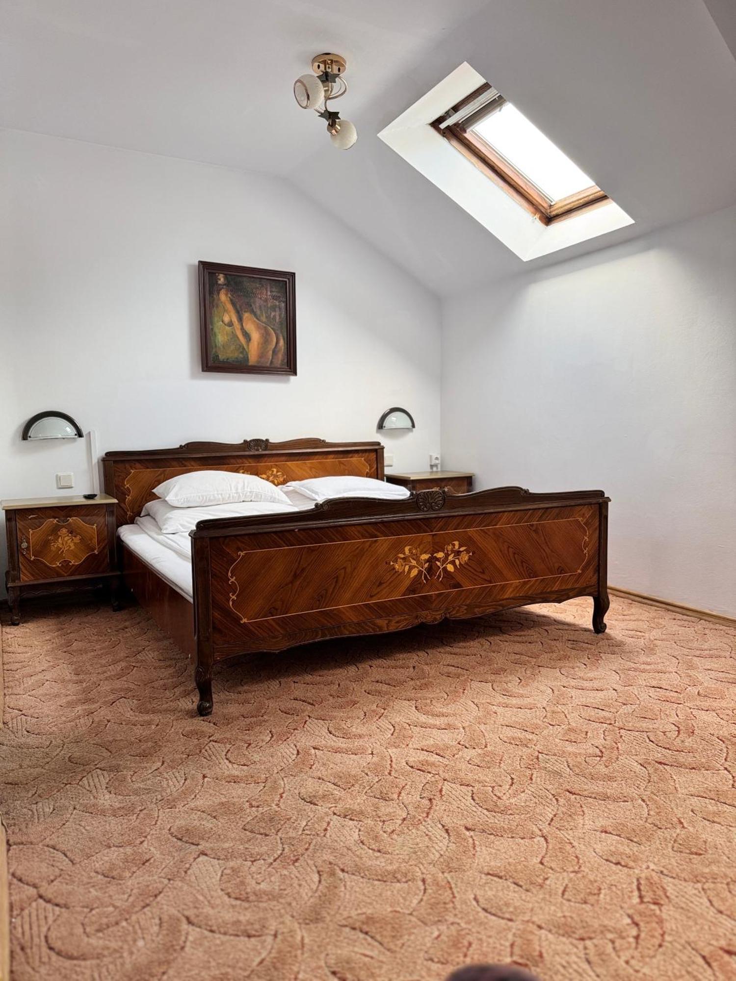 Complex Select Hotel Medias Luaran gambar