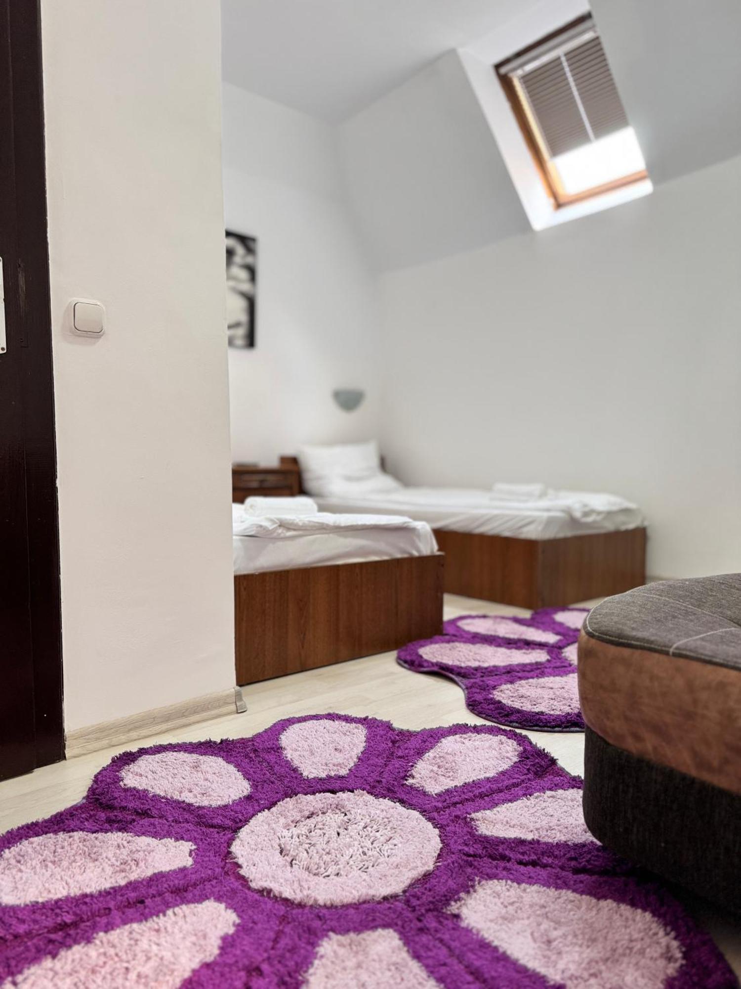 Complex Select Hotel Medias Luaran gambar