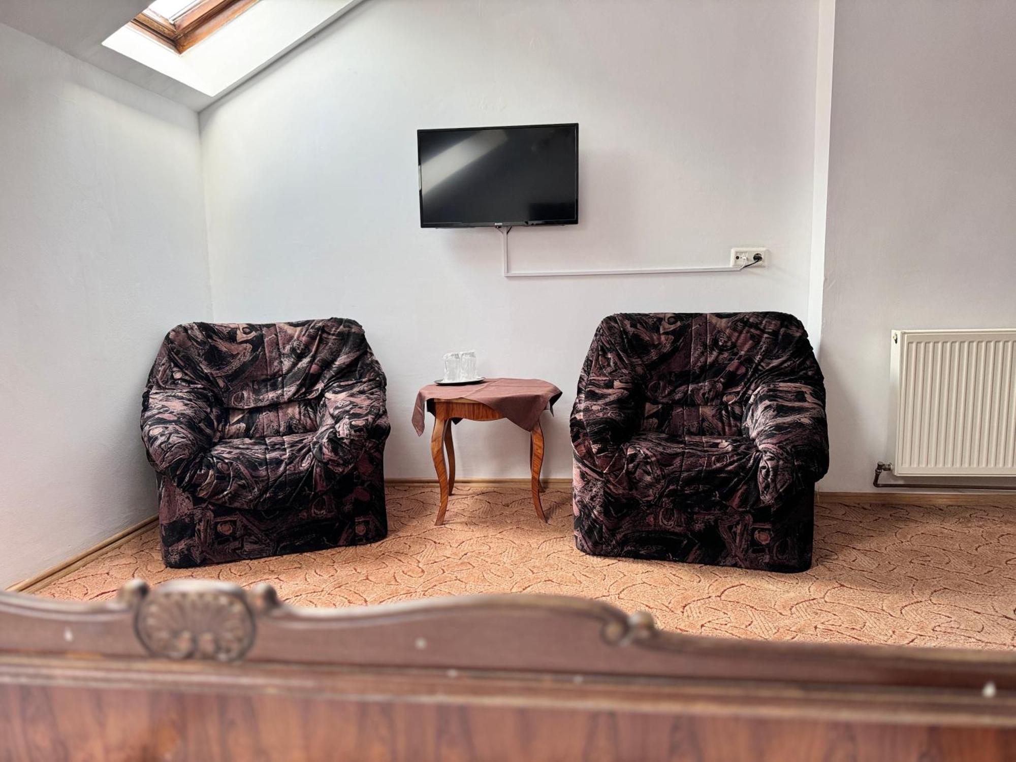 Complex Select Hotel Medias Luaran gambar